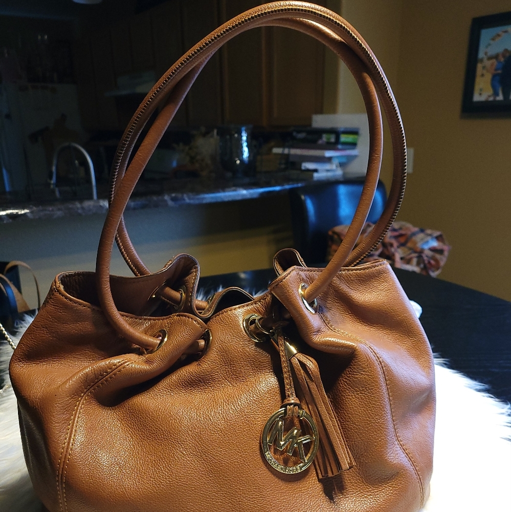 MK shoulder bag